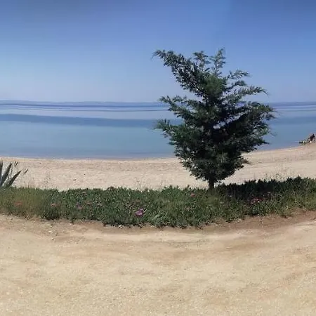 Porto Almira Beachfront *