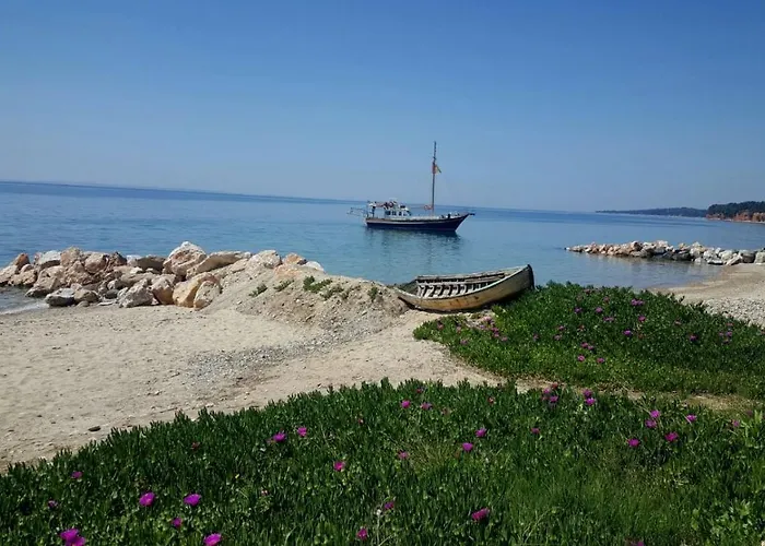 Porto Almira Beachfront Nikiti (Sithonia)
